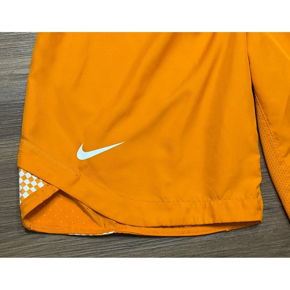 Nike NCAA Tennessee Volunteers Dri-FIT Orange Football Shorts Checkerboard Sz M